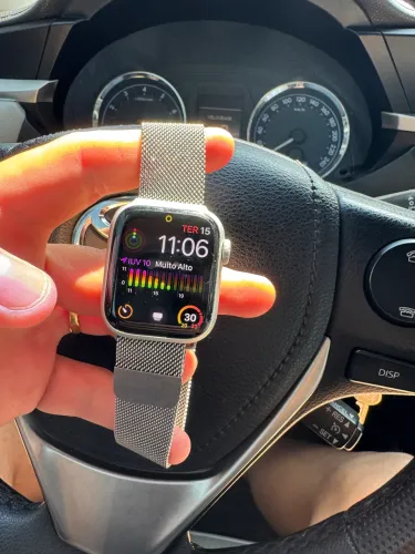 Apple Watch séries 8 96% saúde da bateria
