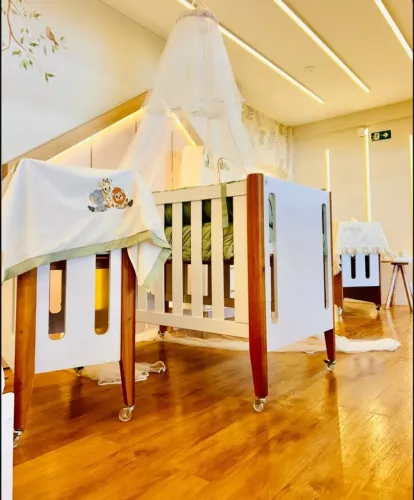 Berço evolutivo 3 X 1 com dois colchões $600,00