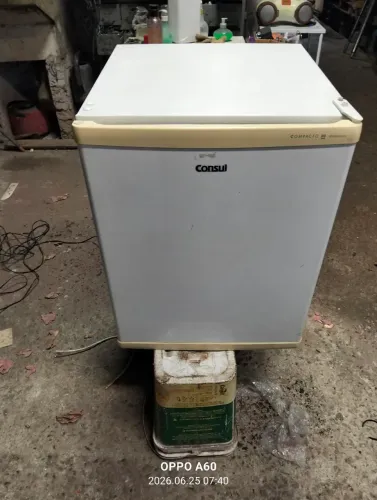 Vendo frigobar compacto 80 da consul