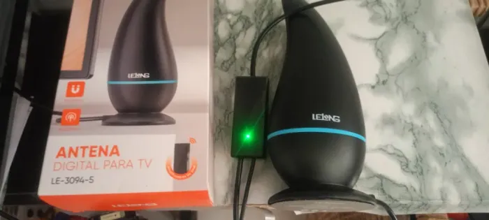 Antena Digital AMPLIFICADA TV Lelong LE-3094-5 UHF NOVA NA CAIXA