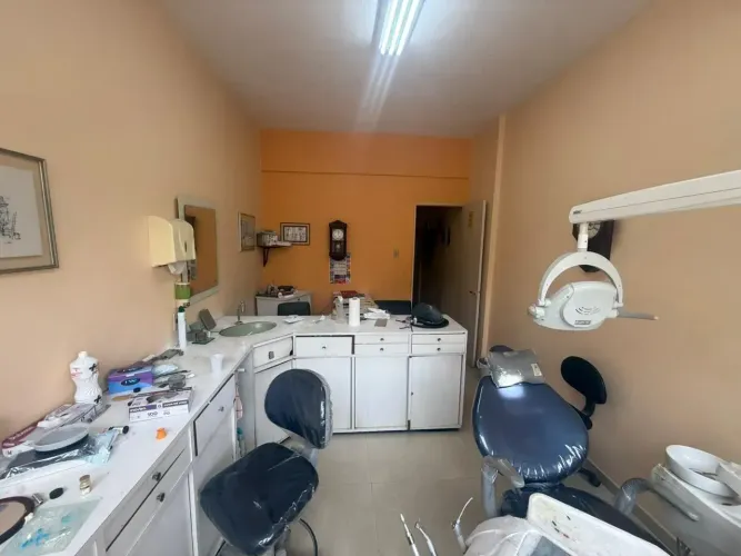 Consultório para venda com 30 metros quadrados com 1 quarto em Catete - Rio de Janeiro - R