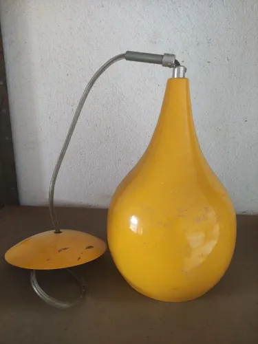 Pendente amarelo