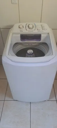 Máquina de lavar roupas Electrolux 12kg, 110 volts 
