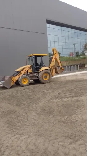 Retroescavadeira JCB 3C 2010 