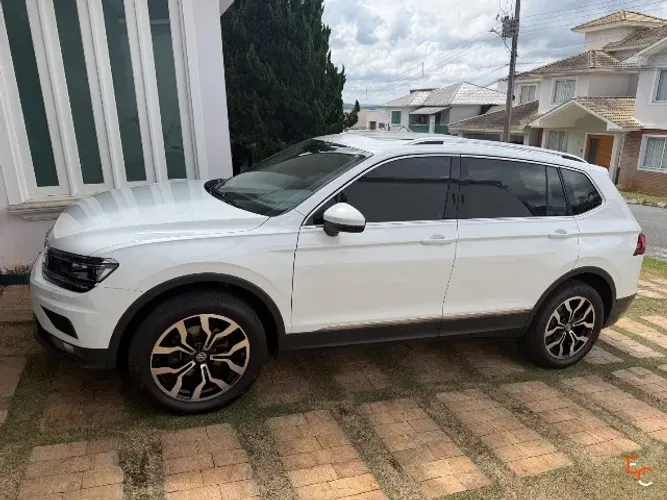 Volkswagen Tiguan Allspac Comf 250 TSI 1.4 Flex 2020