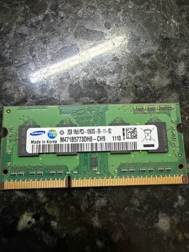 Memória RAM notebook PC3-10600s 2GB