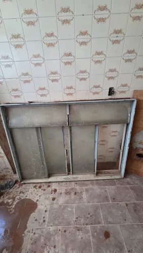Vendo janela com basculante