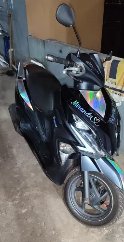 Vendo Scott Honda elite 125
