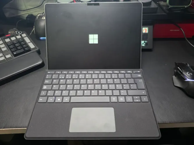 SURFACE PRO X 