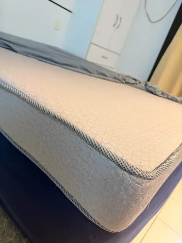 Colchão Casal Espuma Firme 15cm - Sob Medida, Pouco Uso