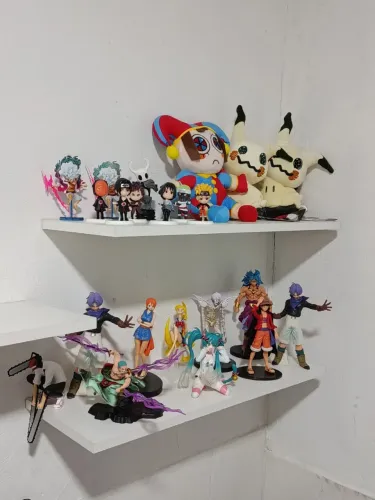 Bonecos de anime/desenho