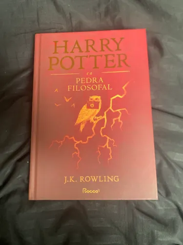 Livro Harry Potter e a Pedra Filosofal