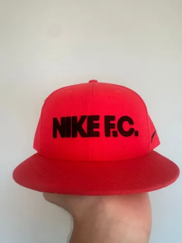Boné Nike F.C Vermelho SnapBack