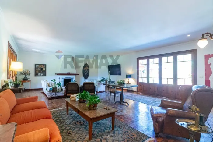 Casa térrea no Real Parque: 309 m² de área útil, com 3 quartos, sendo 2 suítes