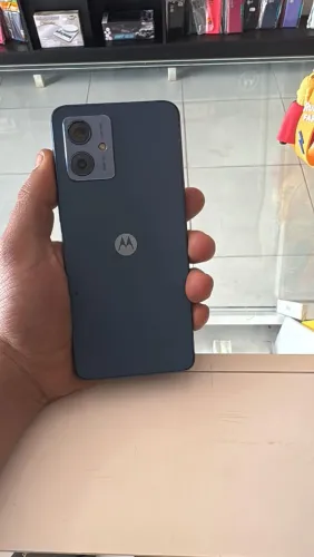 Motorola G54