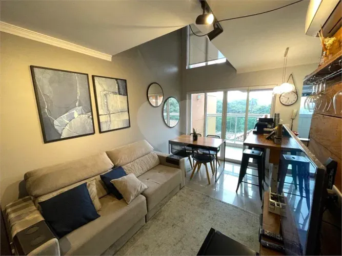 Duplex com 2 quartos para locação em Vila mariana - SP
