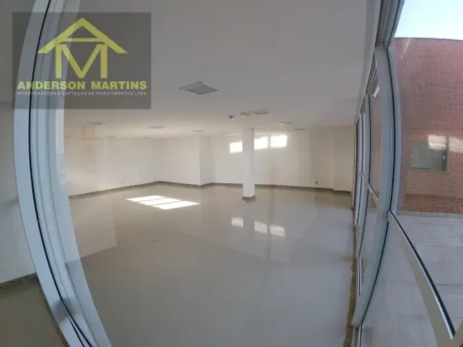 Apartamento perto da Praia em Praia da Costa: 3 Quartos com Suíte com Praticidade