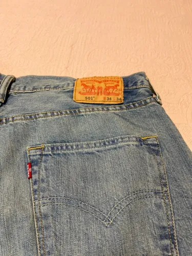 Calça levis 501, TAM 44 (W34 L34)