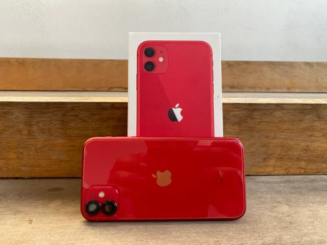 iPhone 11