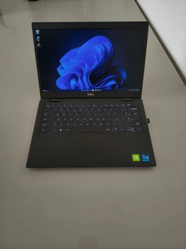 Notebook Dell Latitude 3420 i7 11a + 32GB RAM + Nvidea MX450 + Tela Full HD + SSD