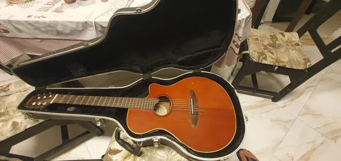 Violão + CASE - YAMAHA APX 6NA Nylon