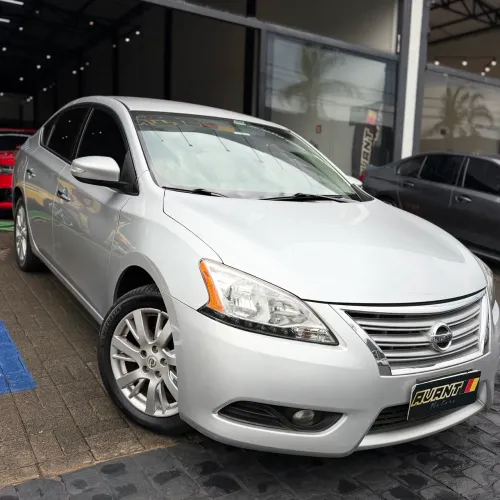 Nissan Sentra SL 2.0/ 2.0 Flex Fuel 16V Aut. 2015