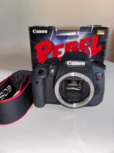 Câmera Canon T5i