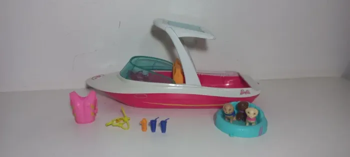 Barbie Dolphin Magic Ocean View Boat Mattel 2016 Speed Boat Pink Beach