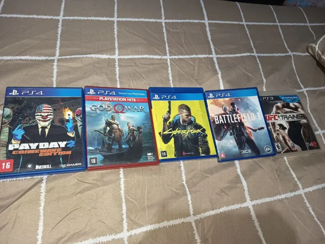 Pacote De Jogos PS4 Seminovos com Retrocompatibilidade com PS5 + UFC PS3 de brinde