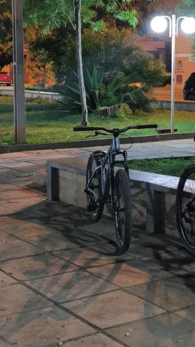 Bicicleta de grau absolute Nero 5 cinza com verde