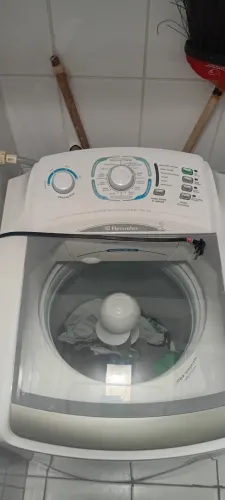Máquina de Lavar Electrolux Turbo Capacidade 10kg (LTE10)