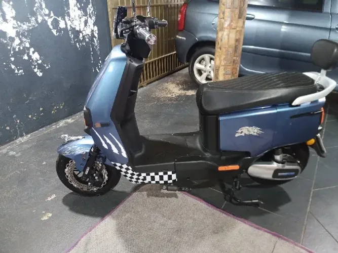 Vendo Scooter elétrica 