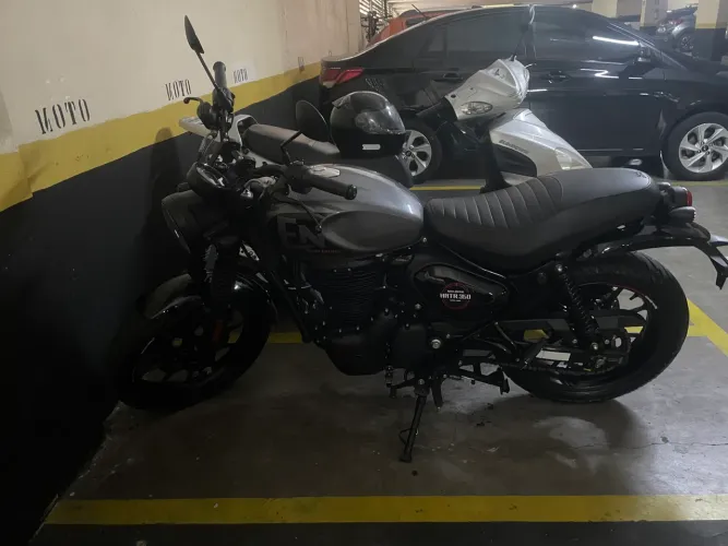 Royal Enfield Hunter em excelente estado
