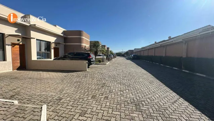 Casa com 3 dormitórios para alugar, 92 m² por R$ 4.945/mês - Morumbi - Atibaia/SP
