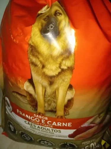 Ração Golden frango e carne