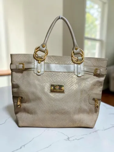 Bolsa grande Carmen Steffens em couro legítimo croco dourado luxo