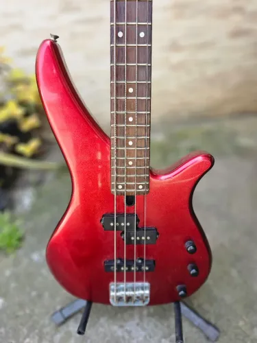 BAIXO YAMAHA RBX-170