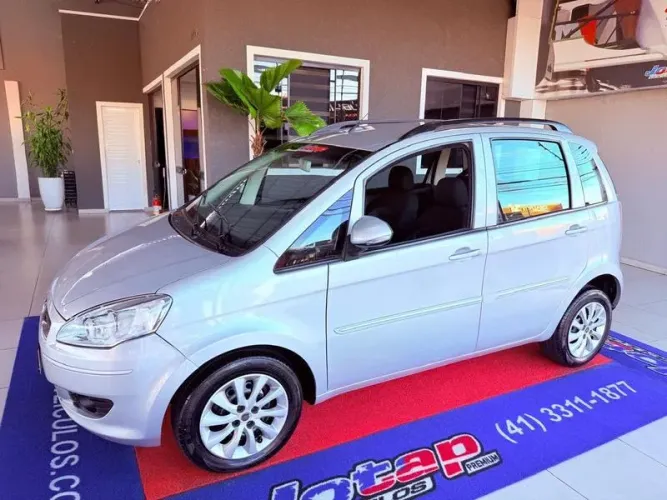 Fiat Idea Attractive 1.4 Fire Flex 8V 5P 2013
