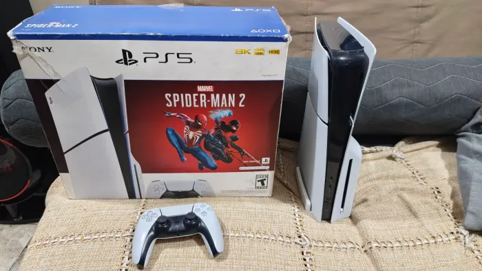 Ps5 Slim com disco + Homem aranha 2