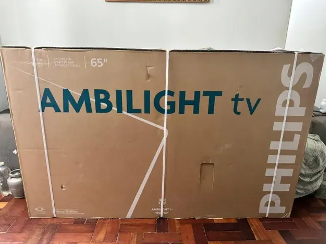 TV 65" 4K LACRADO! NOVO PHILIPS Ambilight, Smart TV, 1 ano de Garantia e Nota Fiscal