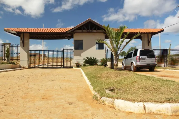 Vendo Terreno no Condomínio Vila Real, em Patos