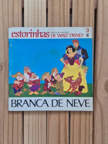Estorinhas de Walt Disney - Branca de Neve - boxset livro e vinil