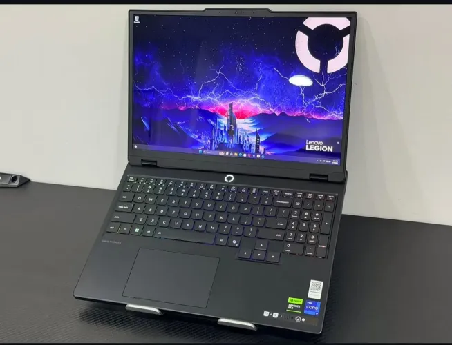 NOTEBOOK GAMER LEGION CORE I7 13700H RTX 4060 16GB DE RAM