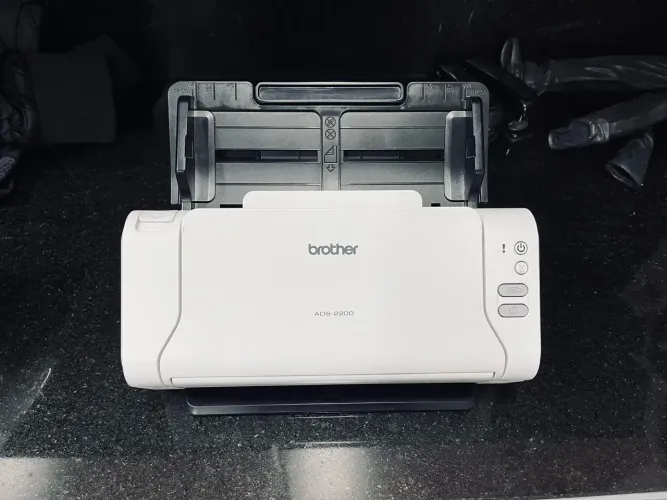 Scanner Brother asd-2200