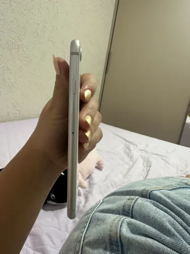 iPhone 8