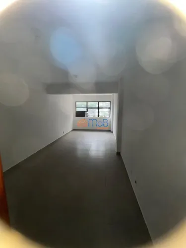Salas comerciais no Centro