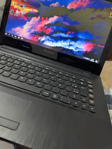 Notebook Lenovo i3
