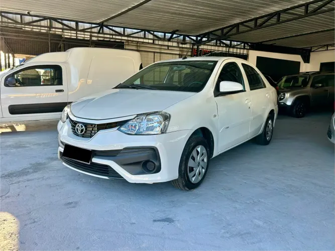 Toyota Etios X Sedan 1.5 Flex 16V 4P Aut. 2018