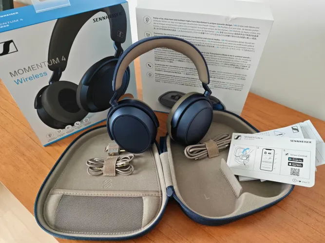 Fone de ouvido sennheiser Momentum 4 novo (caixa aberta)