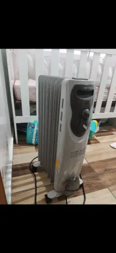 Aquecedor a Óleo Ventisol com Rodinhas